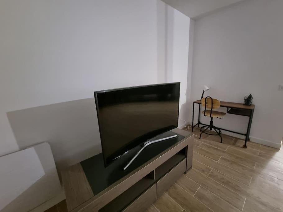 Maison Chaleureuse Villepinte  Εξωτερικό φωτογραφία