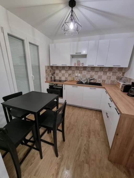 Maison Chaleureuse Villepinte  Εξωτερικό φωτογραφία