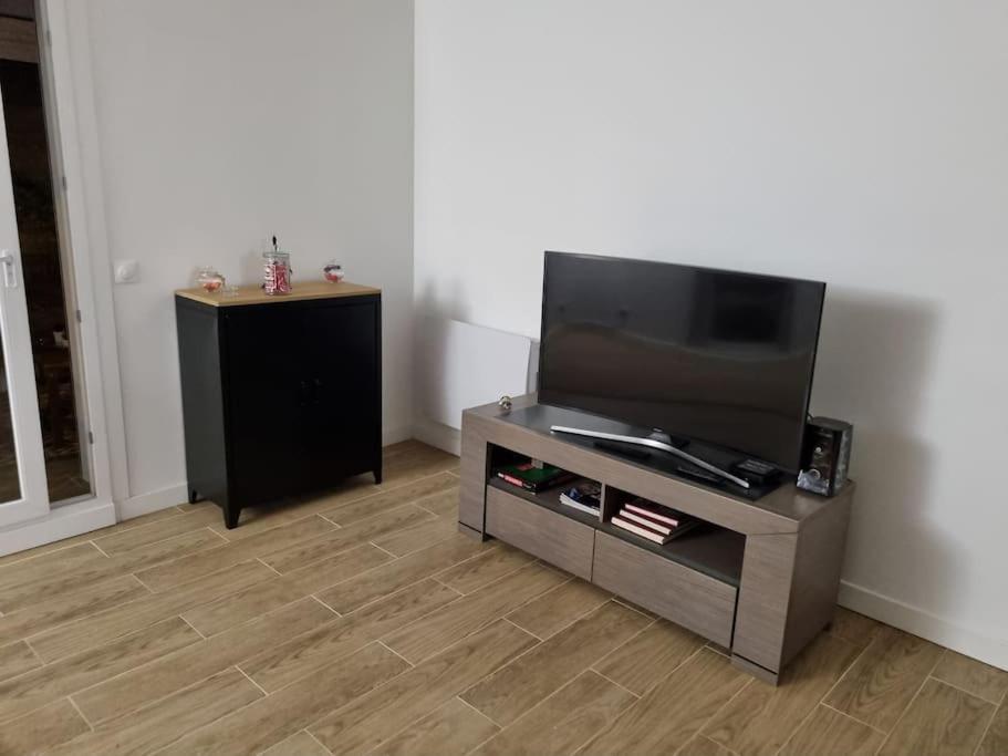 Maison Chaleureuse Villepinte  Εξωτερικό φωτογραφία